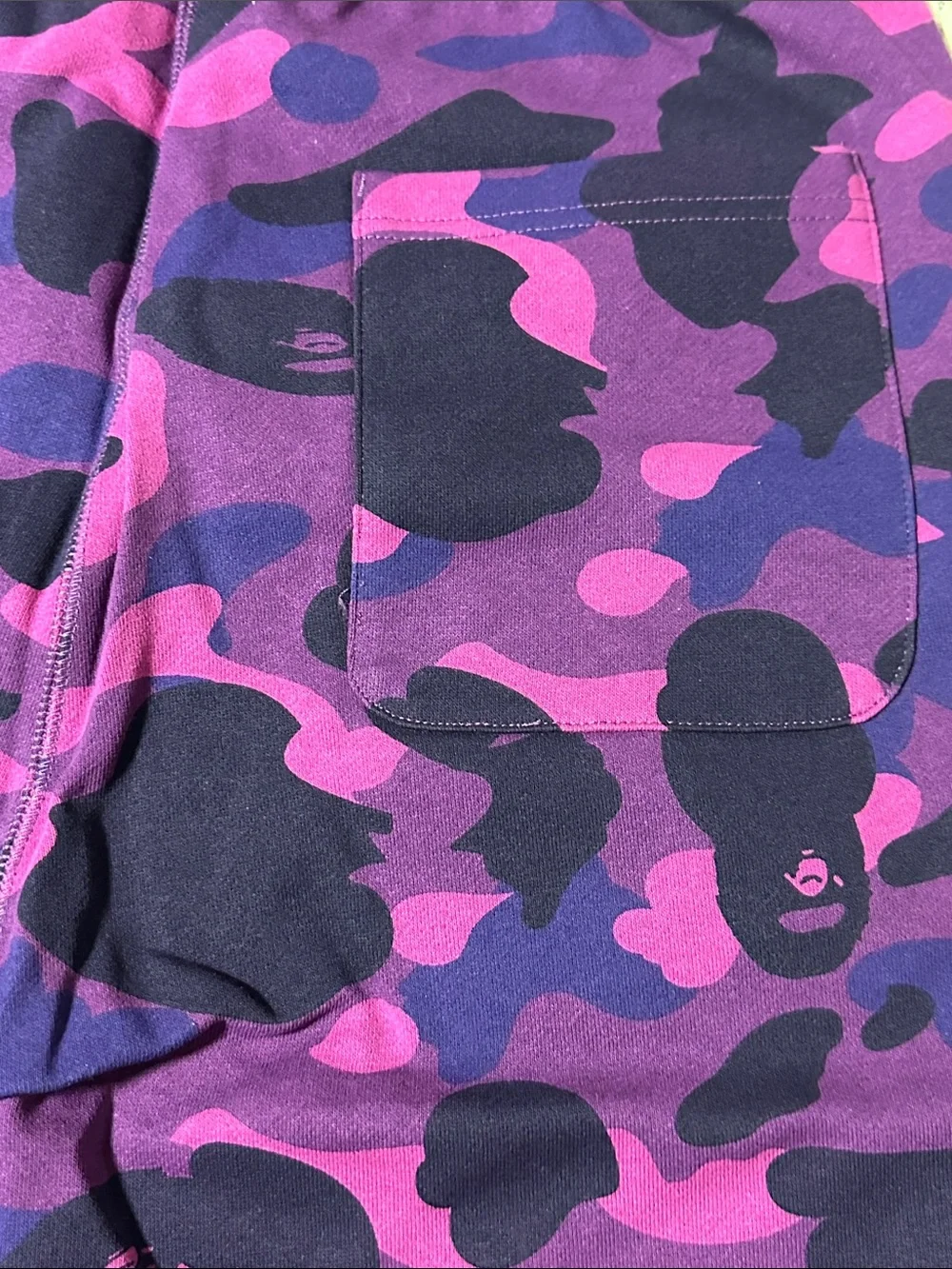 BAPE Color Camo Shark Sweat Shorts Purple Size Large NWT
